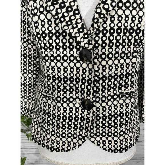 Cabi Blazer Jacket size 4 Black Ivory Circles Stretch Career Casual Collar Boho - Picture 3 of 11